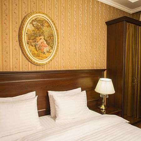 Nordian Classic In Kyiv Hotel Ngoại thất bức ảnh